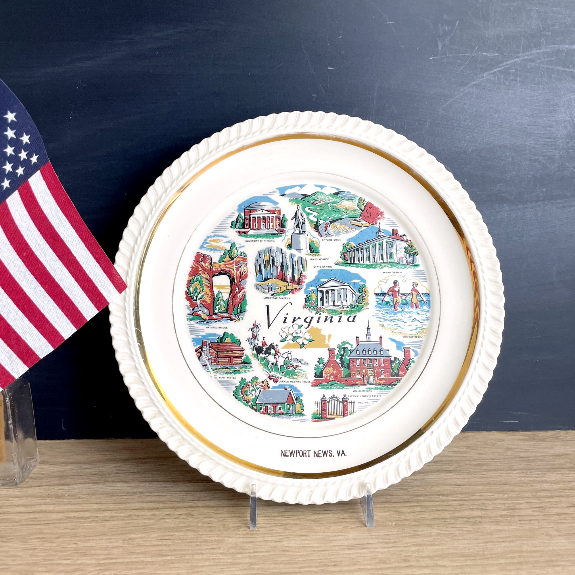 Virginia souvenir state plate - Newport News - 1960s vintage plate