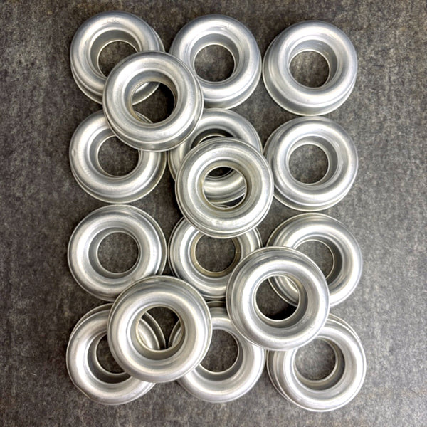 16 mid century mini round aluminum ring molds - Jello salads and dessert mold - wreath crafting - NextStage Vintage