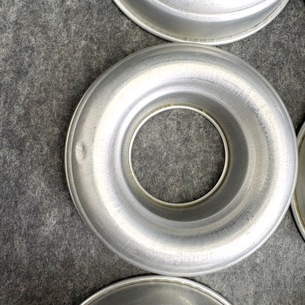 16 mid century mini round aluminum ring molds - Jello salads and dessert mold - wreath crafting - NextStage Vintage