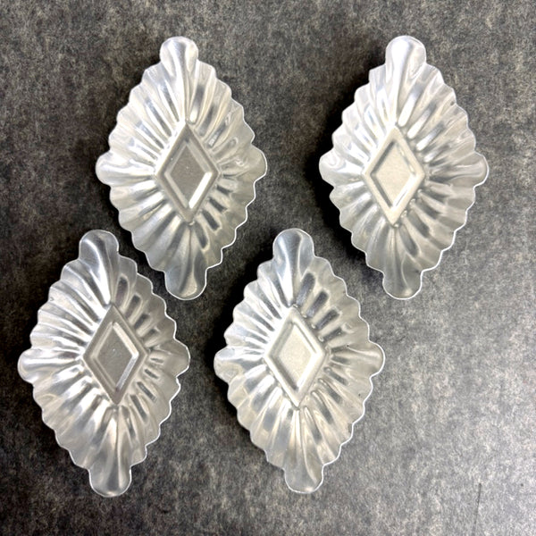 24 vintage tartlet & pastry shell molds – mixed shape set - vintage baking - NextStage Vintage