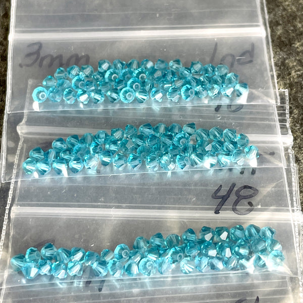 3mm bicone crystal beads Swarovski? - 912 pcs - blue, green -estate destash