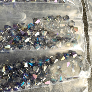Swarovski 4mm bicone crystal beads - 720 pcs - heliotrope - NextStage Vintage