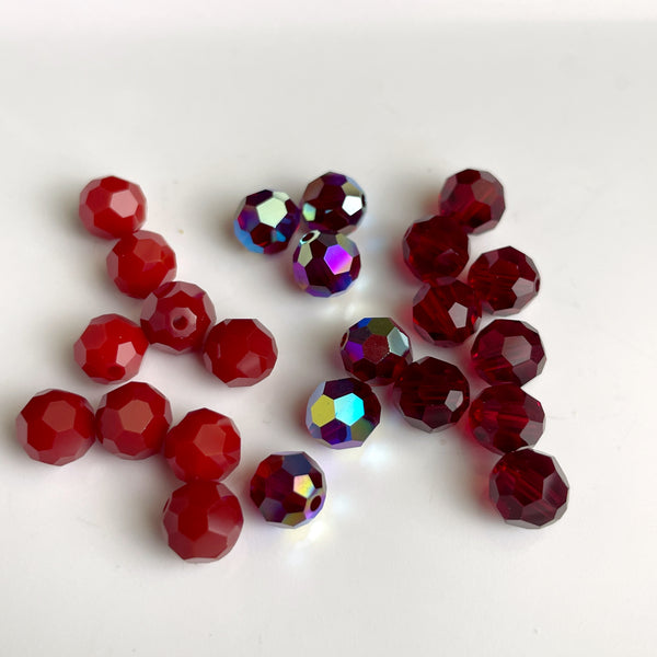 6mm round crystal beads Swarovski? - 120 pcs - mixed reds - estate destash