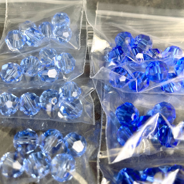 8mm round crystal beads - Swarovski? - 96 pcs - blue and purples