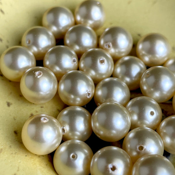 8mm round crystal pearls light gold - Swarovski? - 250 pcs.