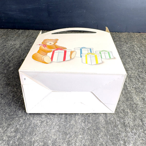 Vintage 1991 folding General Mills gift box, unused - vintage gift box