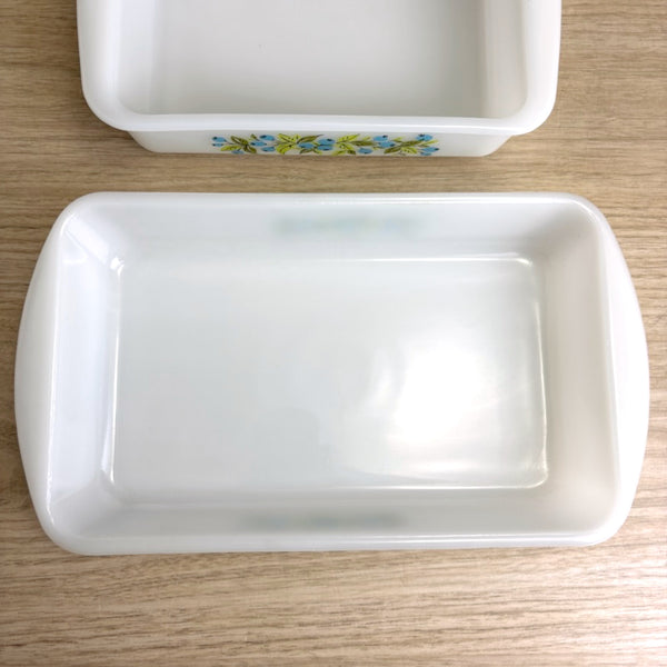 Vintage 1960s Glasbake milk glass blueberry casserole dishes J2024 & J2428 set