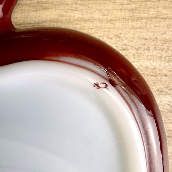 Hazel Atlas Platonite burgundy snack plate & cup – apple shape - 1950s vintage - NextStage Vintage