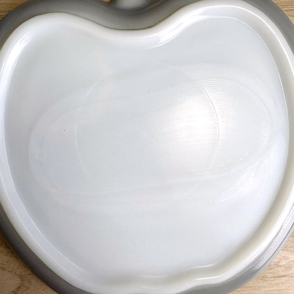 Hazel Atlas Platonite Grey apple snack plate & cup – mid century vintage