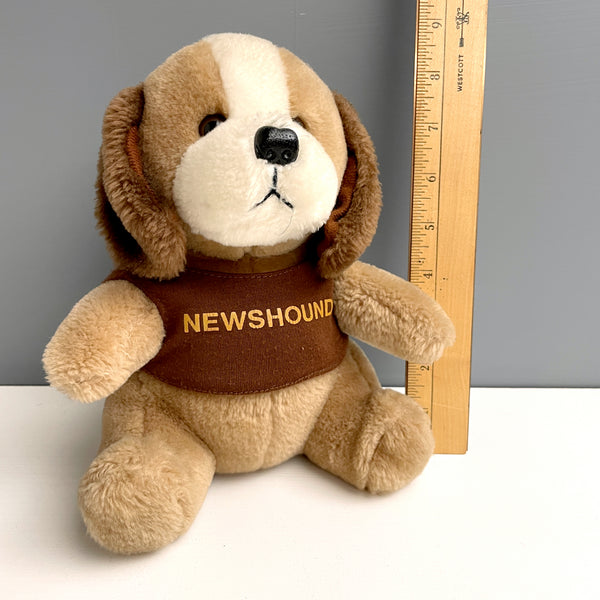 Cleveland Plain Dealer Newshound stuffed dog - 1980s vintage