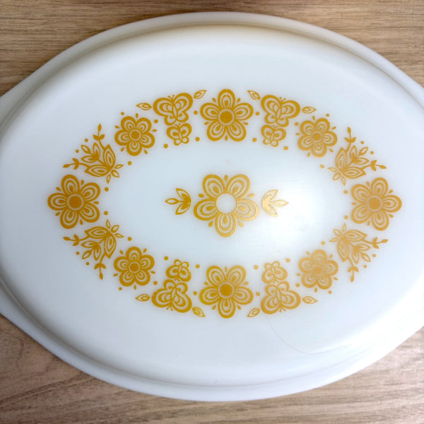 Vintage Pyrex divided casserole and lid 9450 - 1 1/2 quart - Butterfly Gold - NextStage Vintage