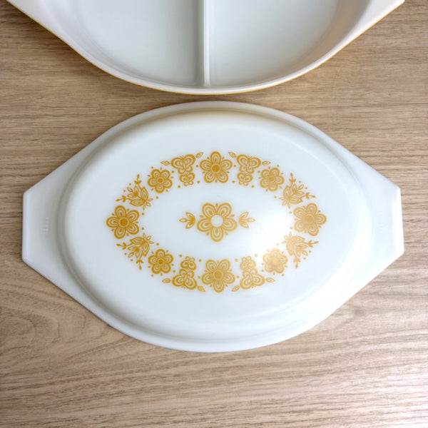 Vintage Pyrex divided casserole and lid 9450 - 1 1/2 quart - Butterfly Gold - NextStage Vintage