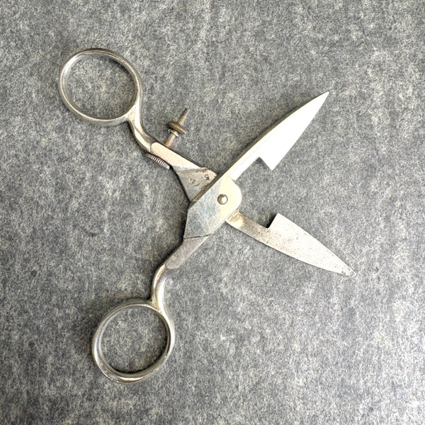 R. Heinisch buttonhole scissors with original set screw - antique - NextStage Vintage