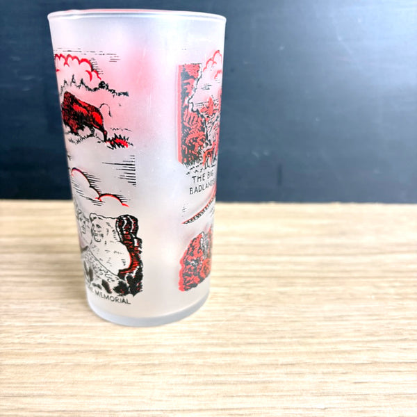 South Dakota souvenir state glass - 1950s Federal Glass printed glassware - NextStage Vintage