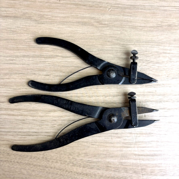 Waldes Truarc Plier No. 3 and No. 2 - vintage snap ring pliers - NextStage Vintage