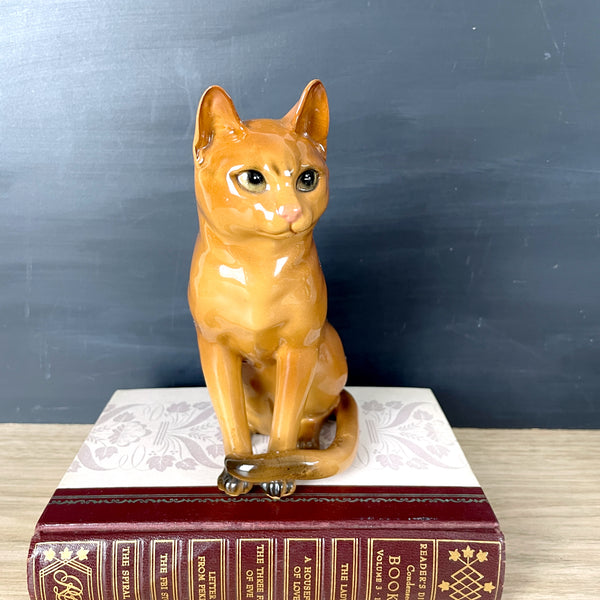 JSC Pottery Abyssinian cat figurine - 1967 vintage - NextStage Vintage