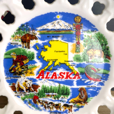 Alaska souvenir state plate - 1970s vintage - NextStage Vintage