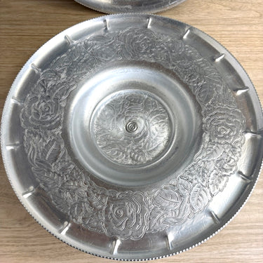 Hammered Aluminum Lazy Susan and matching tray - vintage 1950s Gailstyn roses - NextStage Vintage