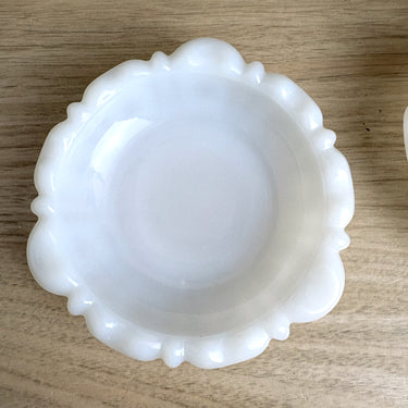 Vintage Anchor Hocking W142 milk glass ashtrays trinket  - set of 2 - 1950s - 1960s - NextStage Vintage