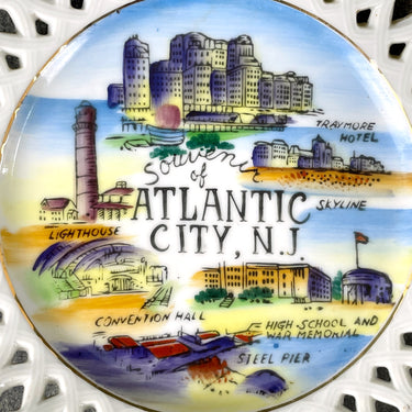Atlantic City souvenir state plate - 1950s road trip souvenir - NextStage Vintage