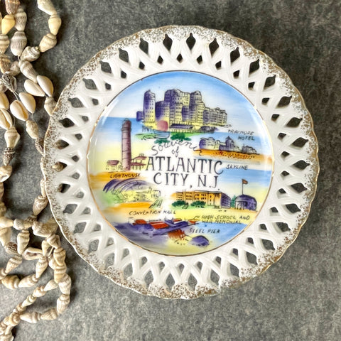 Atlantic City souvenir state plate - 1950s road trip souvenir