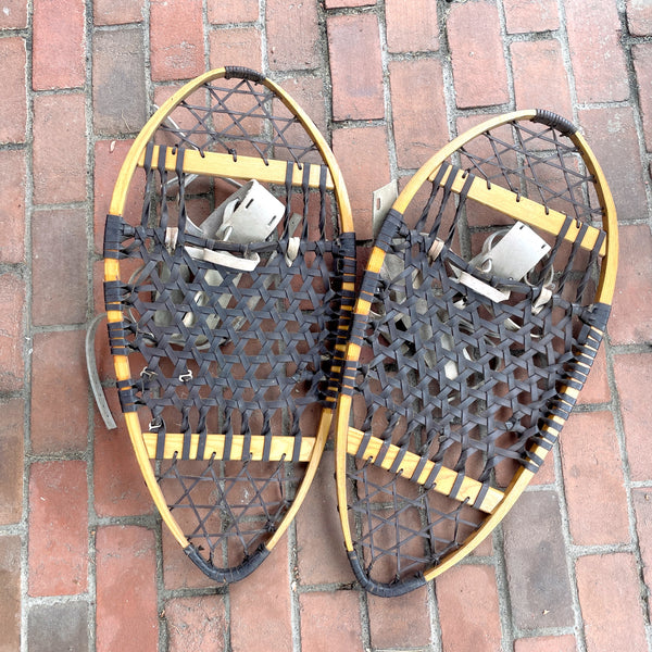 Snocraft Norway Maine bear paw snowshoes - vintage 1970s - NextStage Vintage