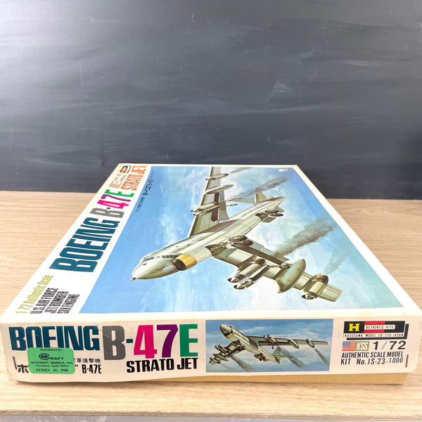 Hasegawa Model Company Boeing B-47E 1/72 scale model kit - complete - vintage model kit - NextStage Vintage