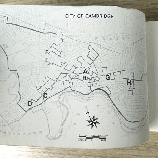 Guide to Cambridge Architecture: 10 Walking Tours - Robert Bell Ruttig - NextStage Vintage