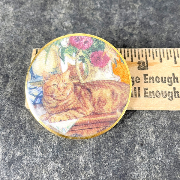 Lounging cat round porcelain brooch - NextStage Vintage