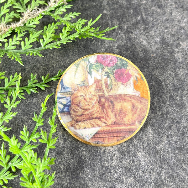 Lounging cat round porcelain brooch - NextStage Vintage