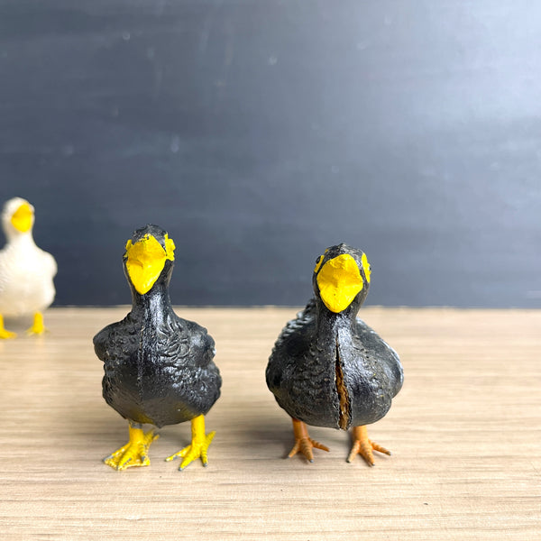 Compostion putz ducks and rooster with metal feet - possibly German