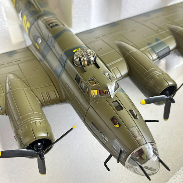 Corgi Aviation Archive Boeing B-17F 1/72 scale model