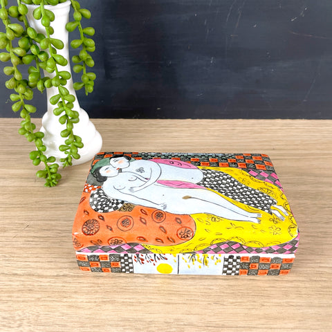 Dora Holzhandler porcelain trinket box - 1980s vintage - NextStage Vintage