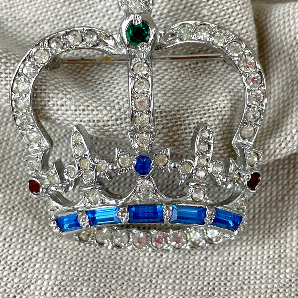 Keyes rhinestone crown brooch - 1960s vintage