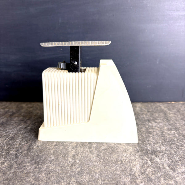 Hanson Kitchen Dietetic Food Scale  - 0-16 OZ  500 grams - Made In USA - NextStage Vintage
