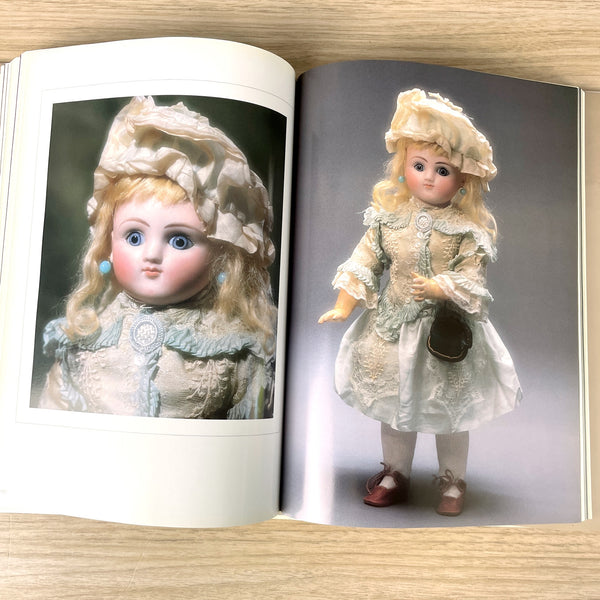 Portrait of Antique Dolls - France edition - photos by Kazuya Nitta - NextStage Vintage