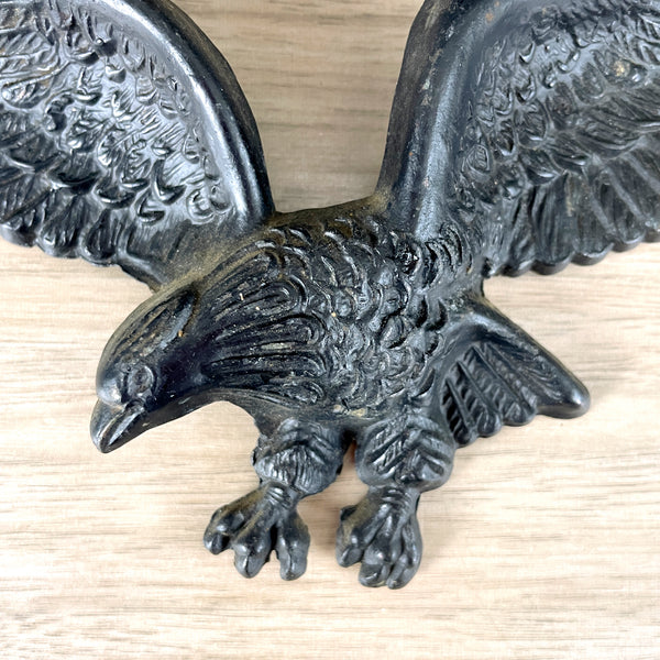 Vintage black cast iron flying eagle - 1970s vintage