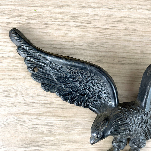 Vintage black cast iron flying eagle - 1970s vintage