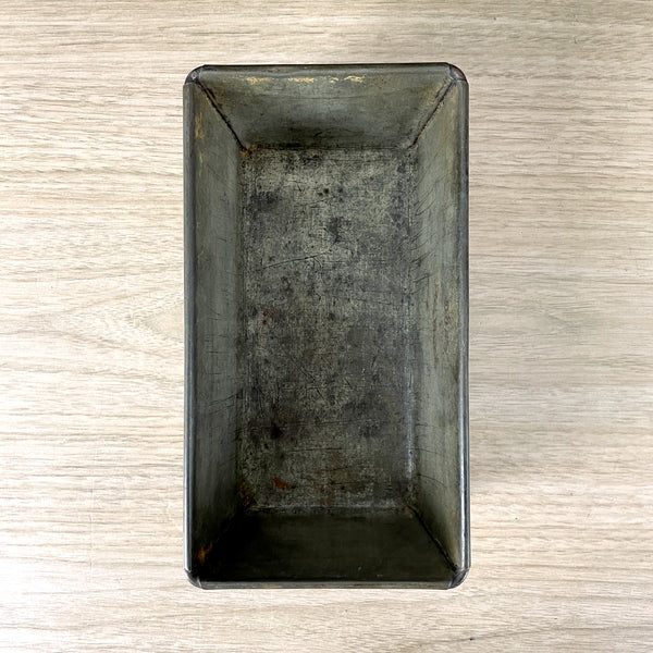 Vintage Ekco 7 Sanitary folded bread pan - 1915 vintage - NextStage Vintage