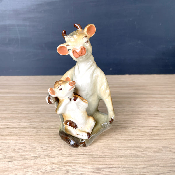 Vintage Mama cow and calf salt and pepper set  - resembles Elsie