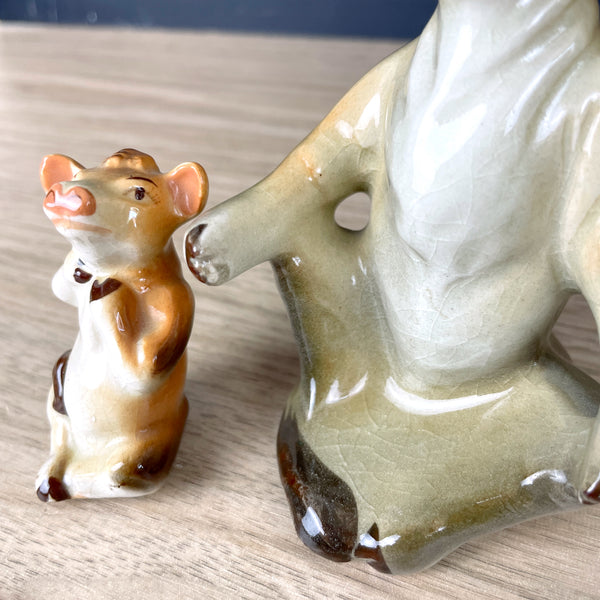 Vintage Mama cow and calf salt and pepper set  - resembles Elsie