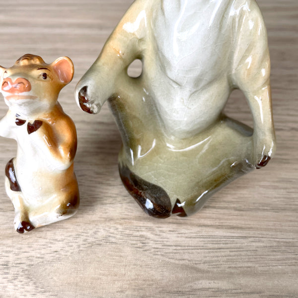 Vintage Mama cow and calf salt and pepper set  - resembles Elsie