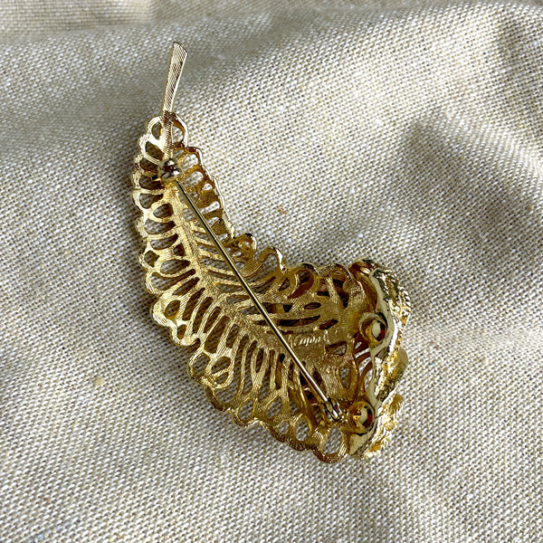 Capri gold feather brooch - 1980s vintage costume jewelry