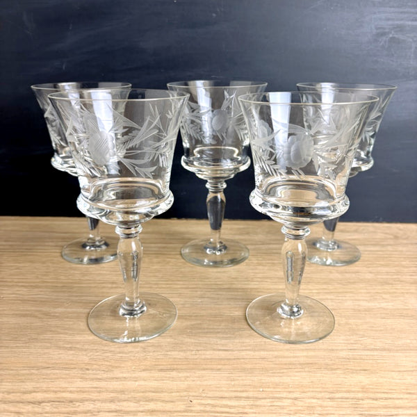 Mid century floral cut wine glasses - set of 5 - vintage barware - NextStage Vintage