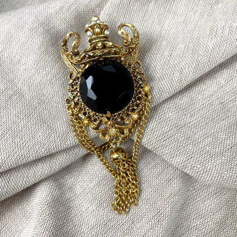 Florenza Victorian Revival brooch with black faceted stone - 1960s vintage