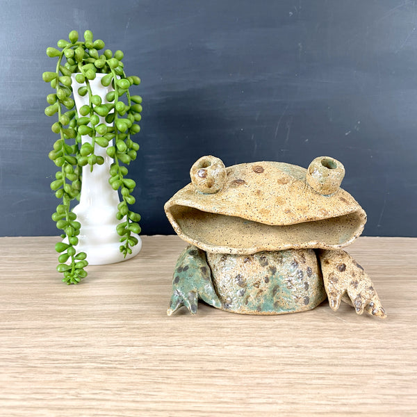 Funky pottery frog - artisan pottery - 1970s vintage - NextStage Vintage