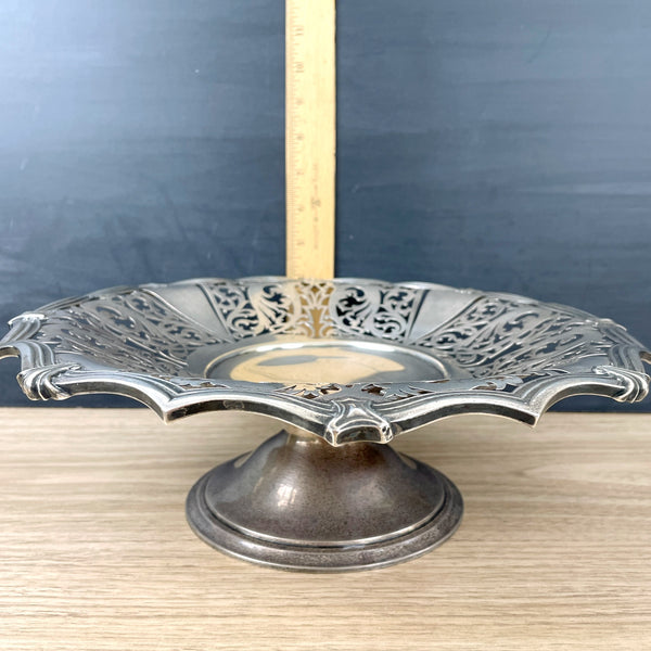 Sterling silver pedestal fruit bowl - International Silver - antique 1920s - NextStage Vintage