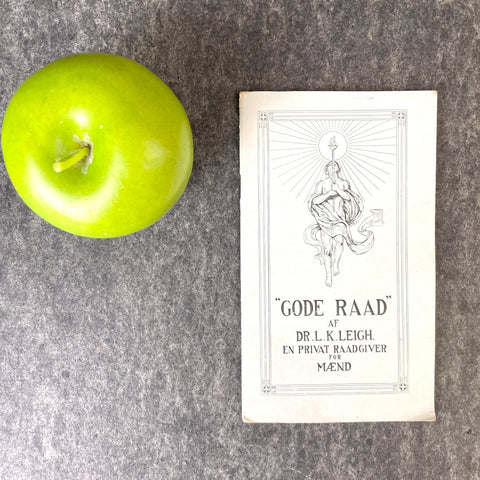 "Gode Raad" 1910s mens health booklet in Danish - NextStage Vintage