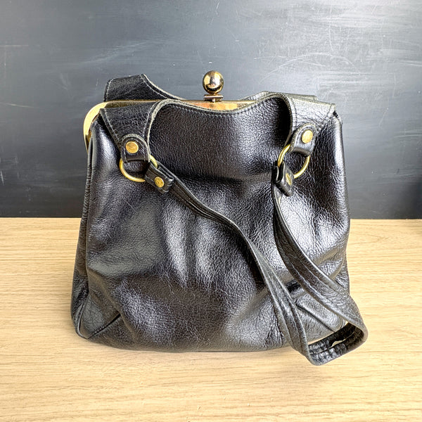 Margolin black leather handbag - 1970s vintage - snap clasp - grannycore