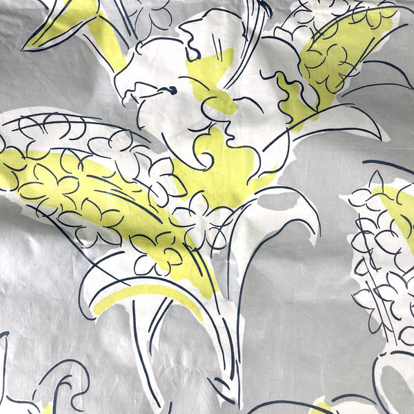 Everlast Fabrics gray, cream and chartreuse floral - 5.5 yards - vintage fabric - NextStage Vintage